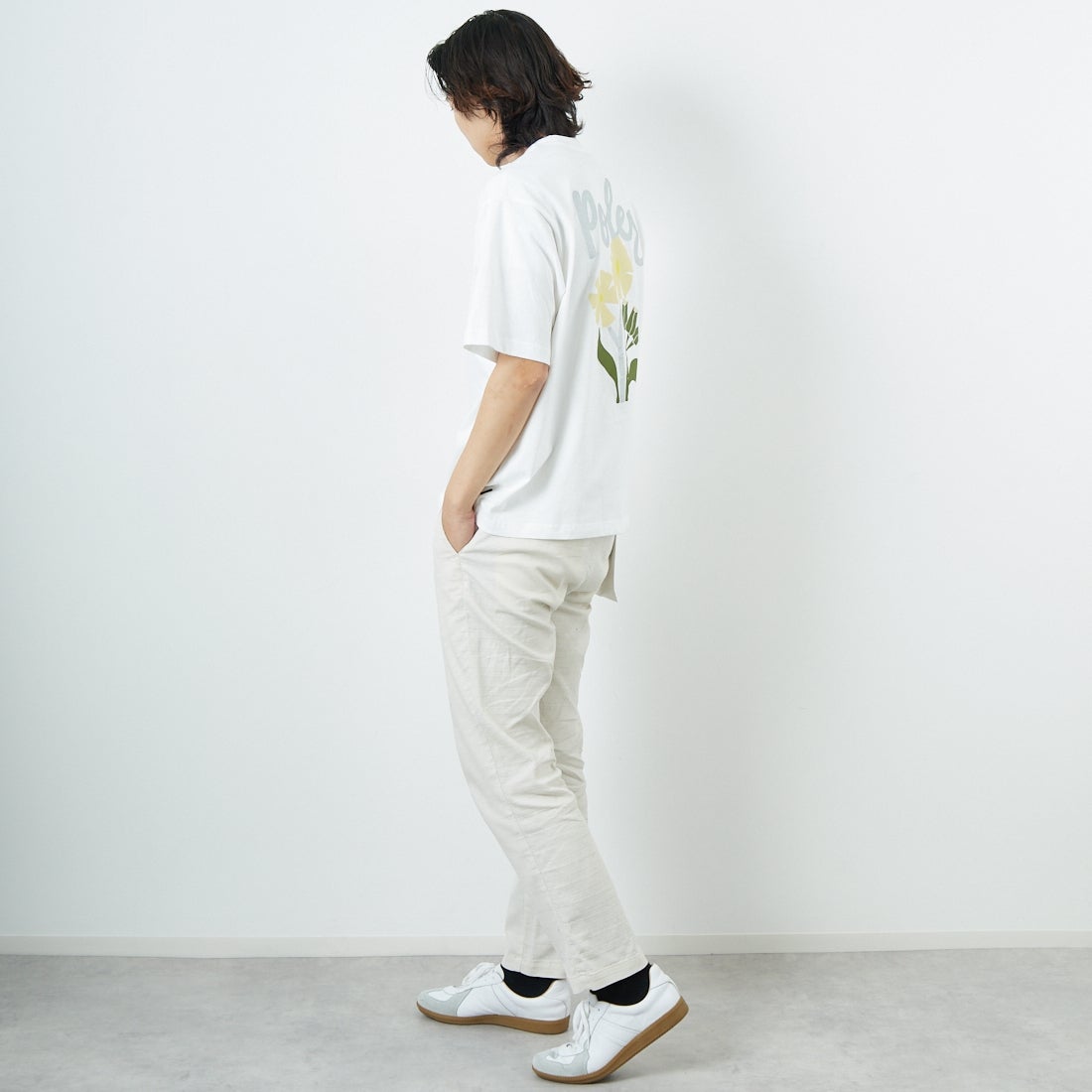 Betty Smith [ベティスミス] バニランストレッチイージートラウザー [BAM-521] 68 IVORY &&モデル身長：179cm 着用サイズ：L&&