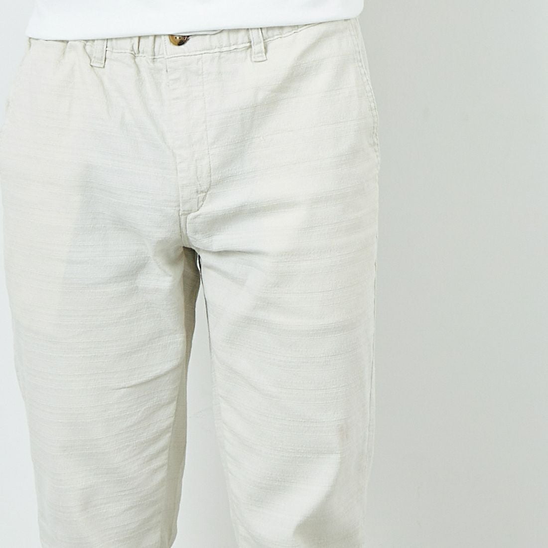 Betty Smith [ベティスミス] バニランストレッチイージートラウザー [BAM-521] 68 IVORY &&モデル身長：179cm 着用サイズ：L&&