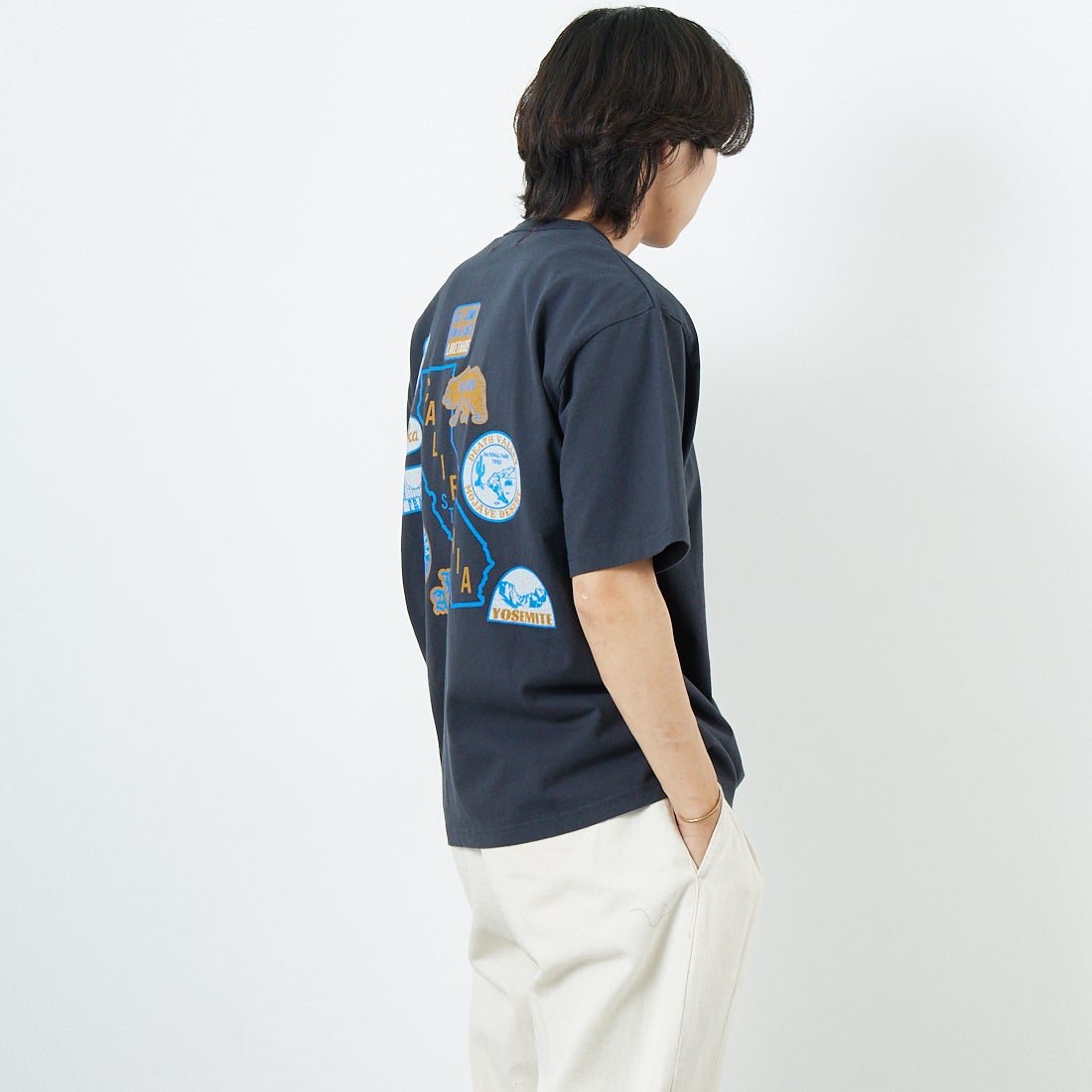 HELLO CALIF [ハローカリフ] 7.1oz天竺プリントTシャツ [HC-252-040] A SUMIKURO &&モデル身長：179cm 着用サイズ：M&&