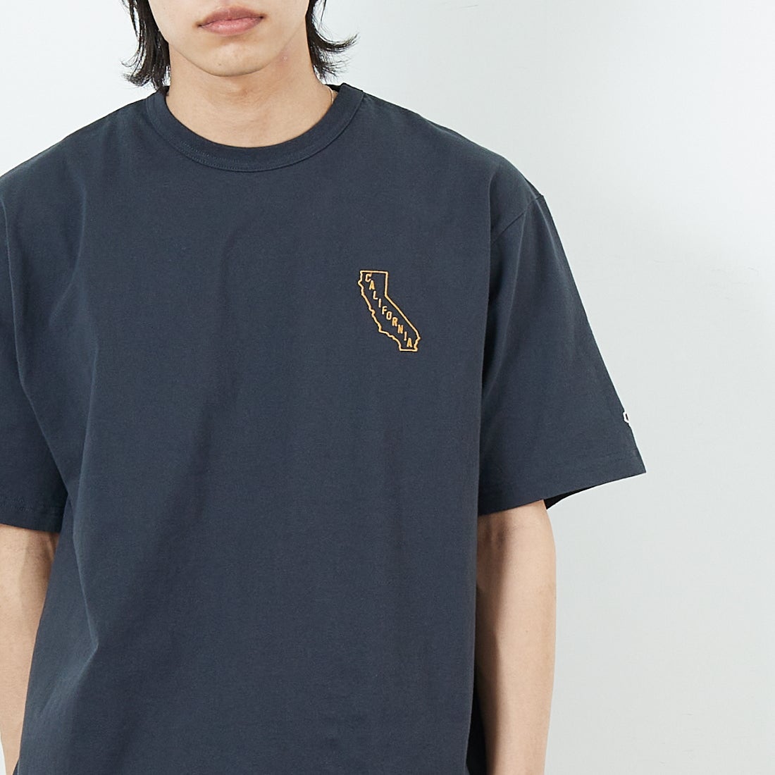 HELLO CALIF [ハローカリフ] 7.1oz天竺プリントTシャツ [HC-252-040] A SUMIKURO &&モデル身長：179cm 着用サイズ：M&&