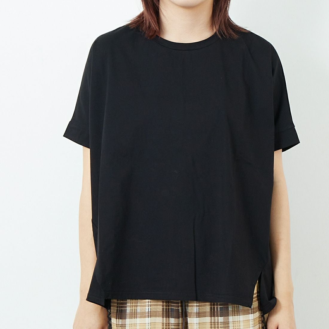 Jf Ready Made [ジェイエフレディメイド] シルケットベアスリットTシャツ [3101103] 801 ﾌﾞﾗｯｸ &&モデル身長：167cm 着用サイズ：F&&