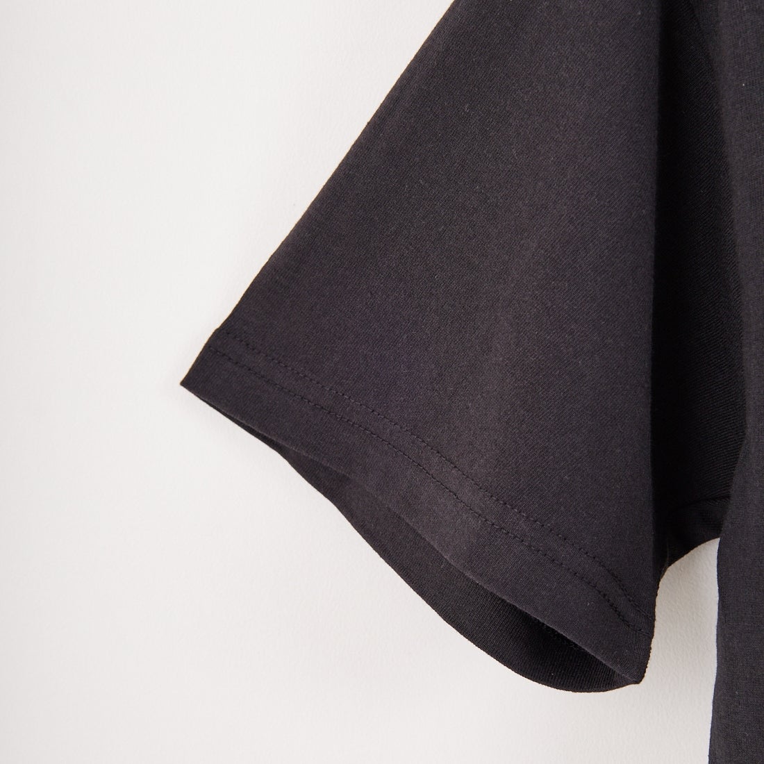 FRUIT OF THE LOOM [フルーツ オブ ザ ルーム] × 中津川吾郎(MIN-NANO) 別注2パックTシャツ [81256900-JF] WHT/BLK