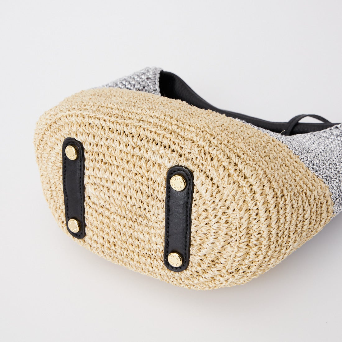 VIOLAd'ORO [ヴィオラドーロ] MIRO メタリックカラーカゴバッグ [V-8897] SILVER/NAT