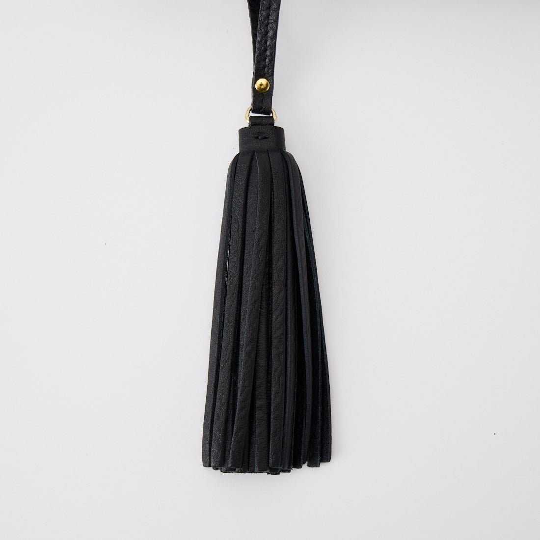 VIOLAd'ORO [ヴィオラドーロ] MIRO メタリックカラーカゴバッグ [V-8897] SILVER/NAT