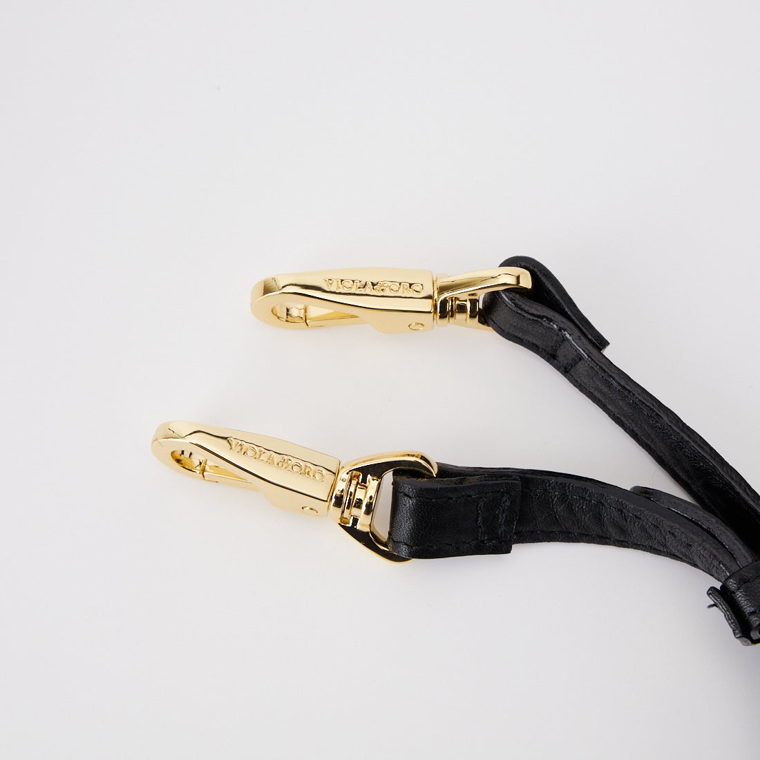 VIOLAd'ORO [ヴィオラドーロ] MIRO メタリックカラーカゴバッグ [V-8897] SILVER/NAT