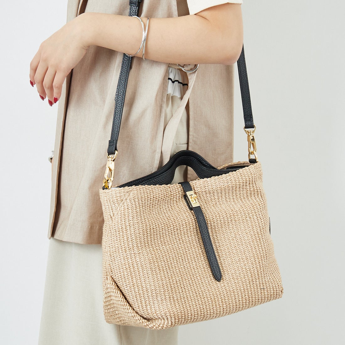 VIOLAd'ORO [ヴィオラドーロ] SANDRO トートバッグ [V-8744] NATURAL