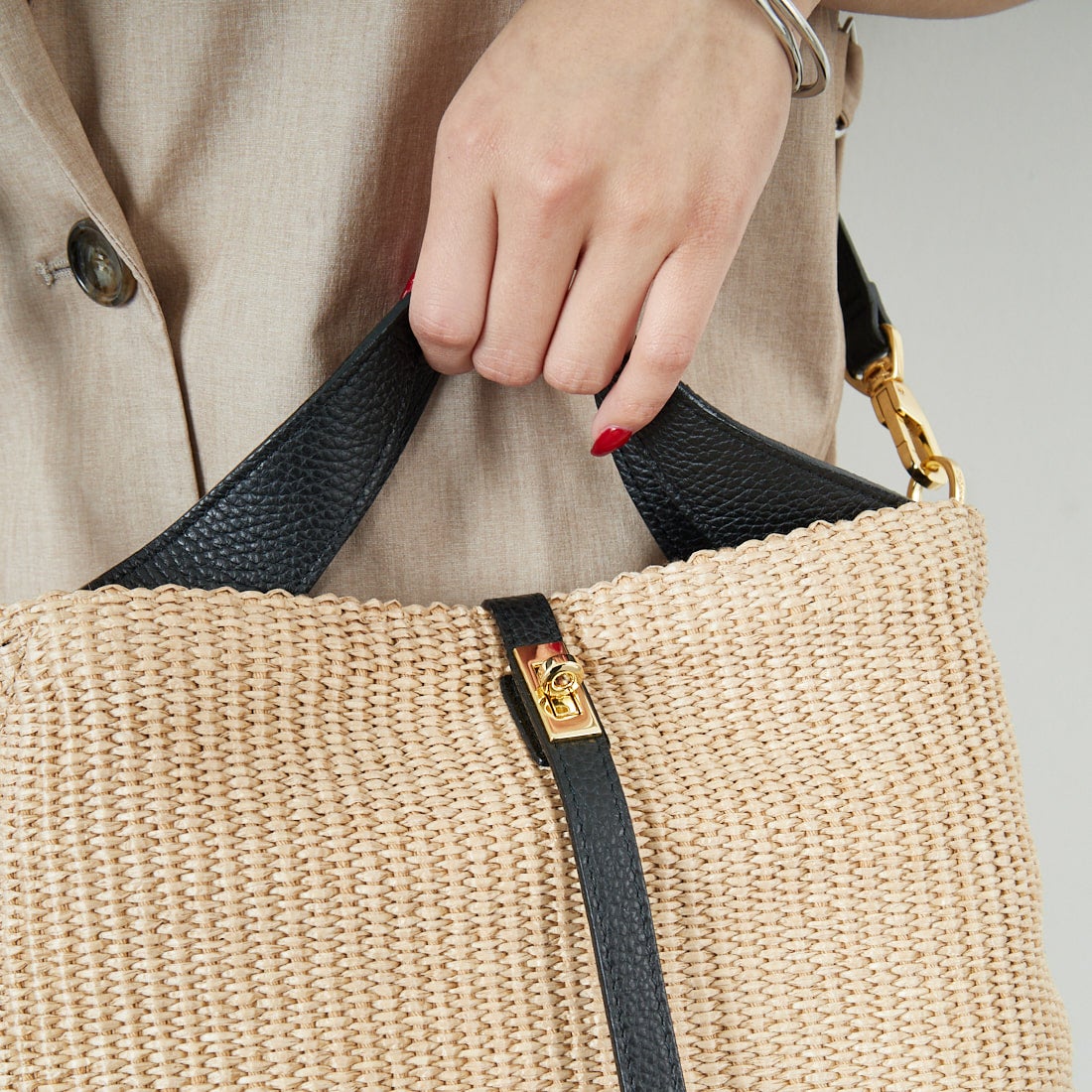 VIOLAd'ORO [ヴィオラドーロ] SANDRO トートバッグ [V-8744] NATURAL