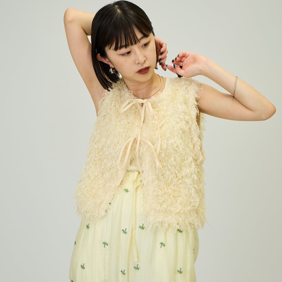 21 IVORY&&モデル身長：150cm 着用サイズ：F&&
