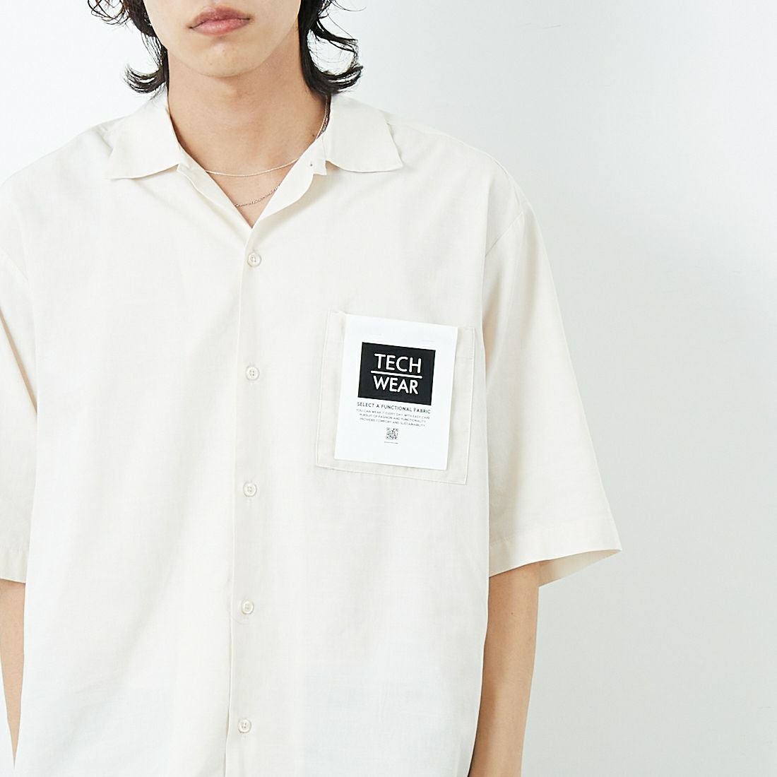 Jeans Factory Clothes [ジーンズファクトリークローズ] テックリネンワンナップカラーシャツ [EPC-53100] 1 IVORY &&モデル身長：179cm 着用サイズ：M&&
