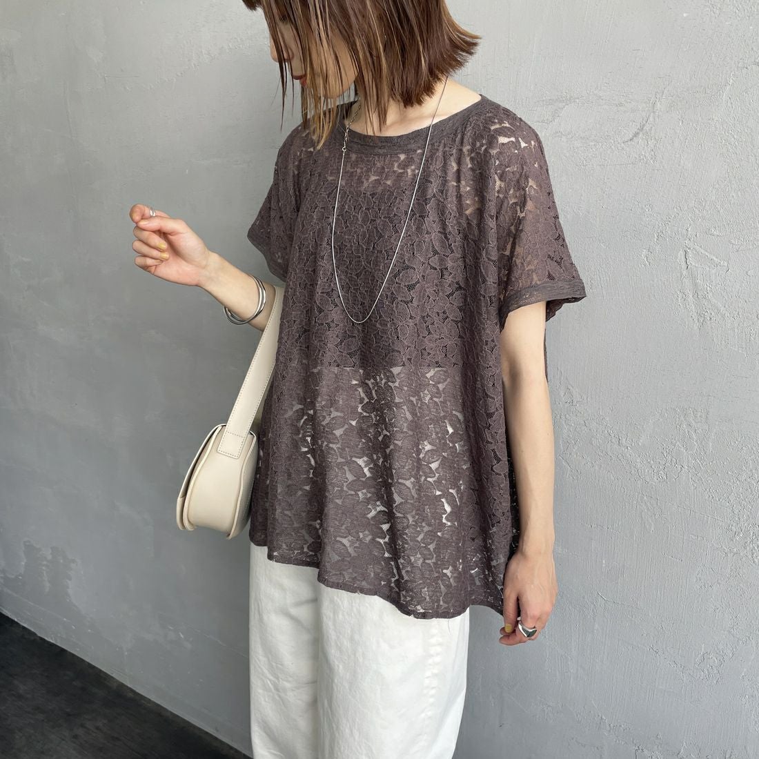 soil [ソイル] チュールレースフレンチスリーブスモック [NSL25052] 9700 CCR &&モデル身長：158cm 着用サイズ：1&&