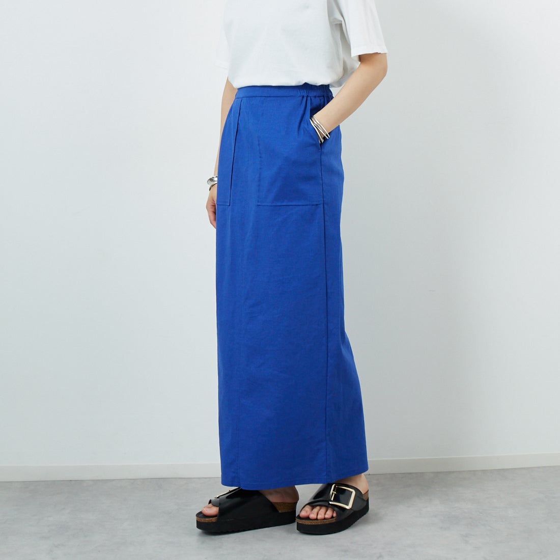 CLOCHE [クロシェ] ストレッチリネンタイトスカート [51286527] ﾌﾞﾙｰ &&モデル身長：160cm 着用サイズ：2&&