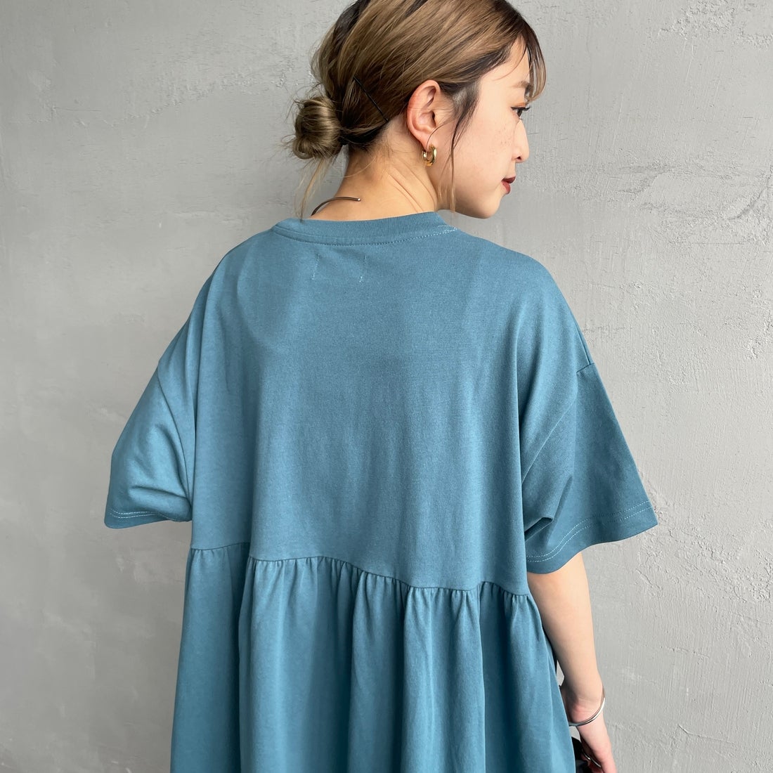 THE FOX [ザフォックス] 別注 ウエスト切替 マキシ丈ギャザーワンピース [JFL25SS-07-JF] ﾌﾞﾙｰ &&モデル身長：150cm 着用サイズ：S&&