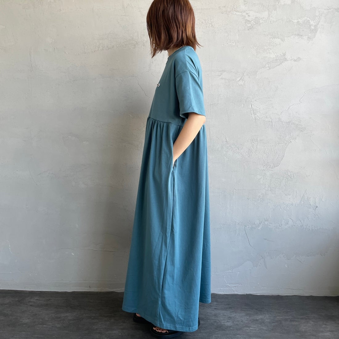 THE FOX [ザフォックス] 別注 ウエスト切替 マキシ丈ギャザーワンピース [JFL25SS-07-JF] ﾌﾞﾙｰ &&モデル身長：158cm 着用サイズ：M&&