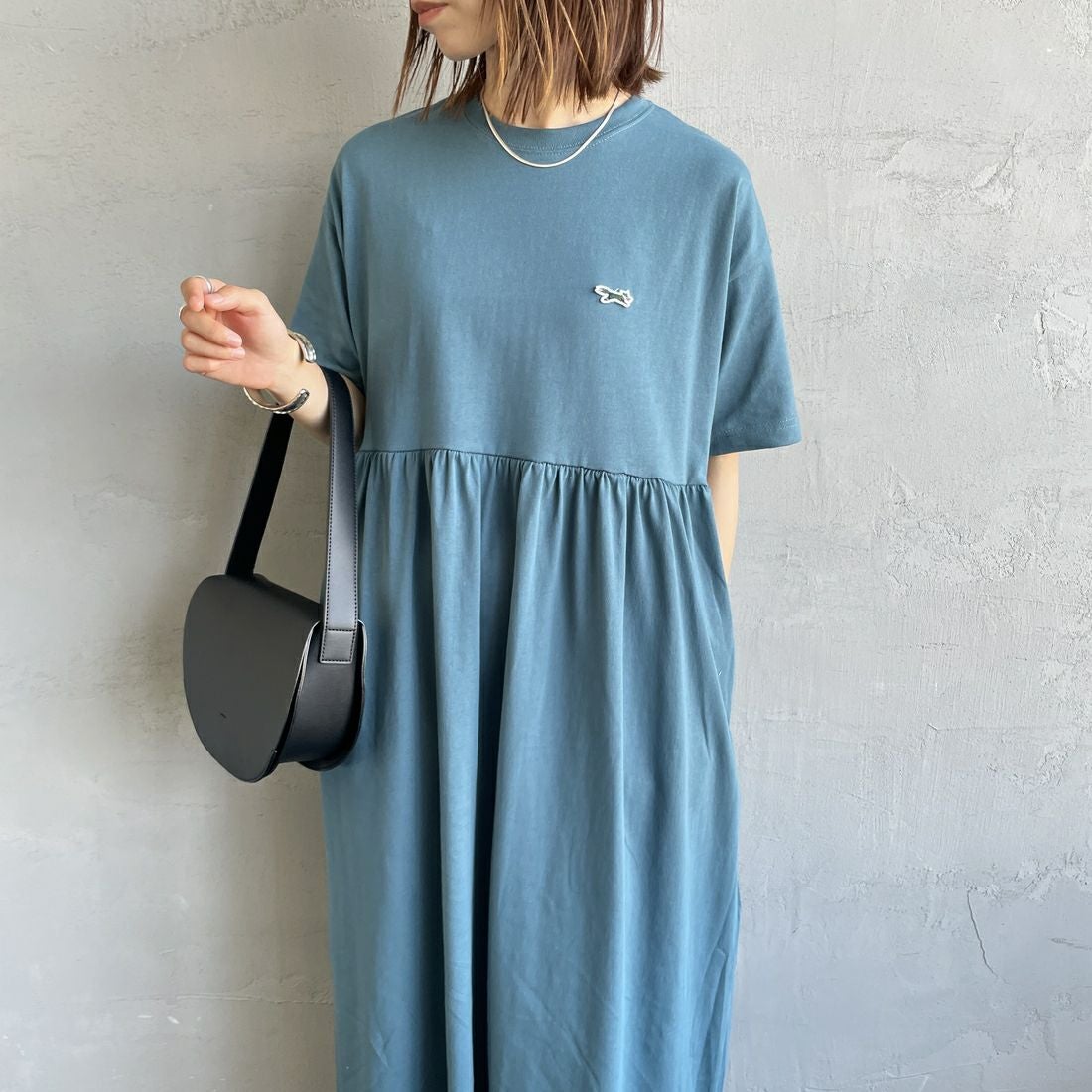 THE FOX [ザフォックス] 別注 ウエスト切替 マキシ丈ギャザーワンピース [JFL25SS-07-JF] ﾌﾞﾙｰ &&モデル身長：158cm 着用サイズ：M&&