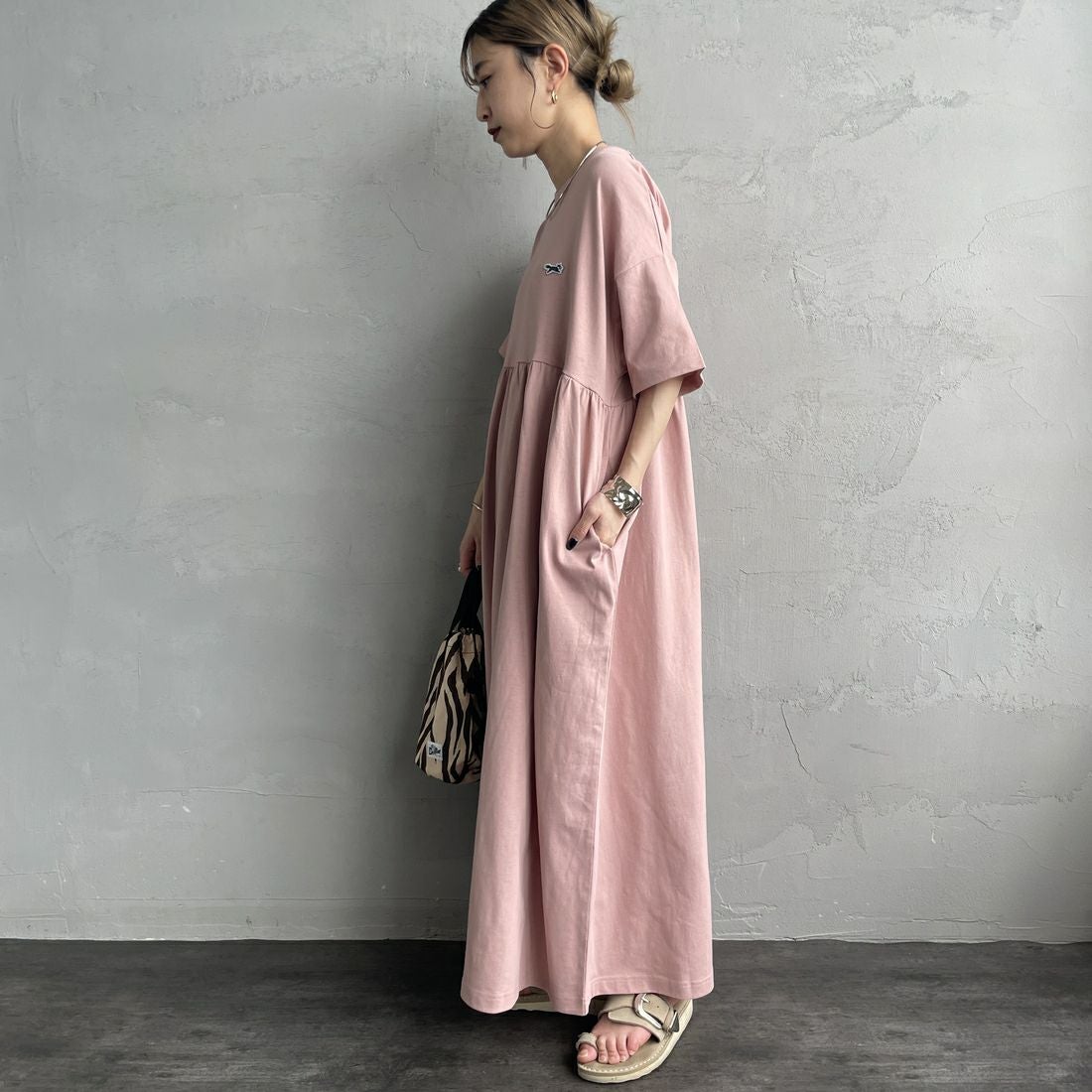 THE FOX [ザフォックス] 別注 ウエスト切替 マキシ丈ギャザーワンピース [JFL25SS-07-JF] ﾋﾟﾝｸ &&モデル身長：150cm 着用サイズ：S&&