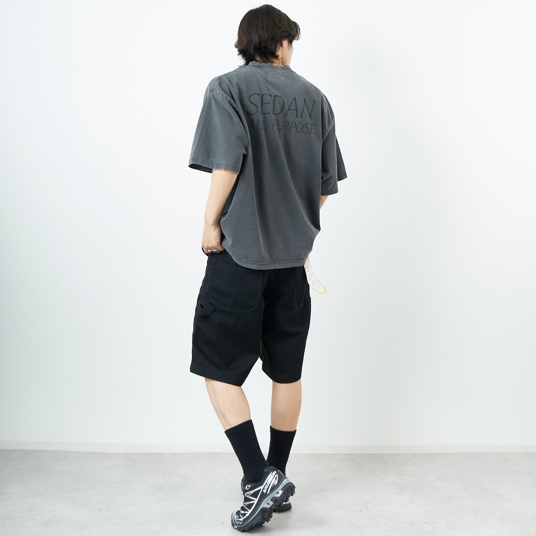 SEDAN ALL-PURPOSE [セダン オールパーパス] ガーメントダイショートスリーブTシャツ [SD25S-CT09] CHARCOAL &&モデル身長：179cm 着用サイズ：M&&