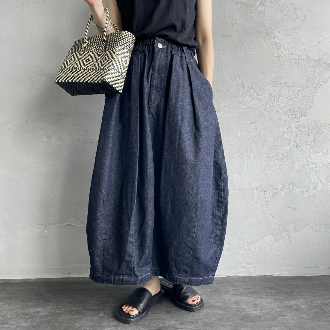 HARVESTY [ハーベスティ] デニムサーカススカート [A22504] 98 ONE-WAS &&モデル身長：158cm 着用サイズ：0&&