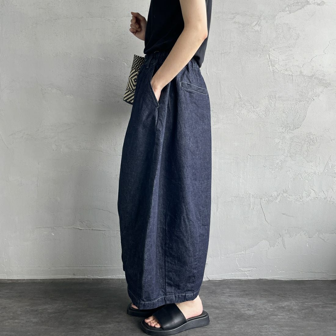 HARVESTY [ハーベスティ] デニムサーカススカート [A22504] 98 ONE-WAS &&モデル身長：158cm 着用サイズ：0&&