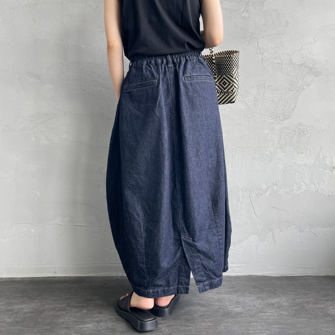 HARVESTY [ハーベスティ] デニムサーカススカート [A22504] 98 ONE-WAS &&モデル身長：158cm 着用サイズ：0&&