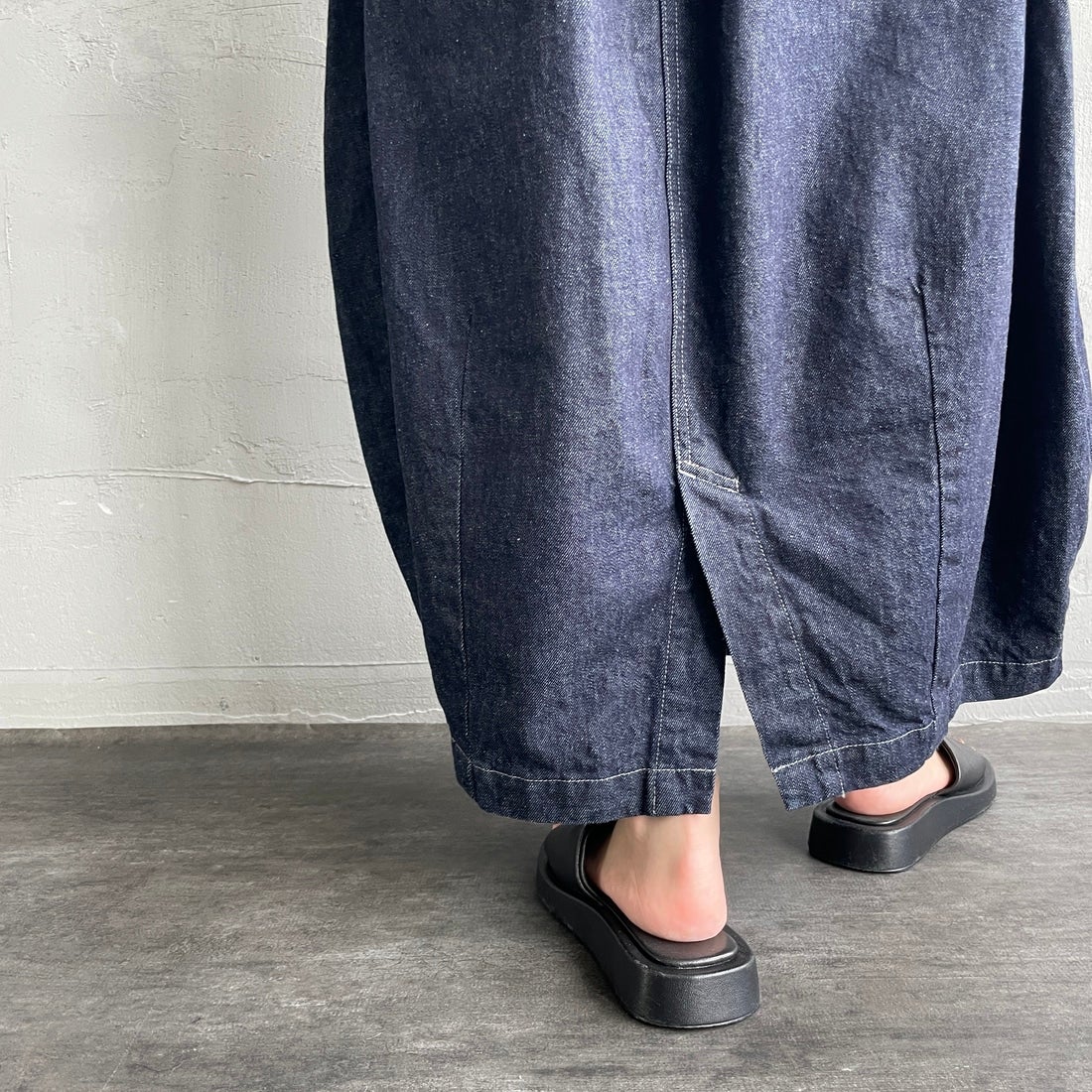 HARVESTY [ハーベスティ] デニムサーカススカート [A22504] 98 ONE-WAS &&モデル身長：158cm 着用サイズ：0&&