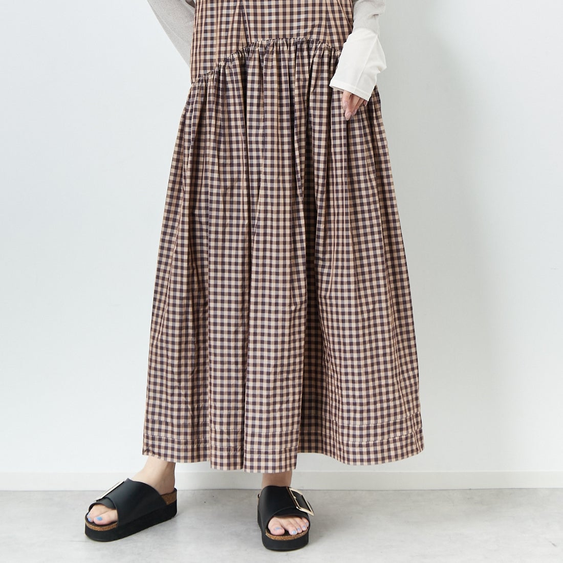 MAISON SPECIAL [メゾンスペシャル] ティアードボリュームキャミワンピース [21251265806] BRN &&モデル身長：167cm 着用サイズ：36&&