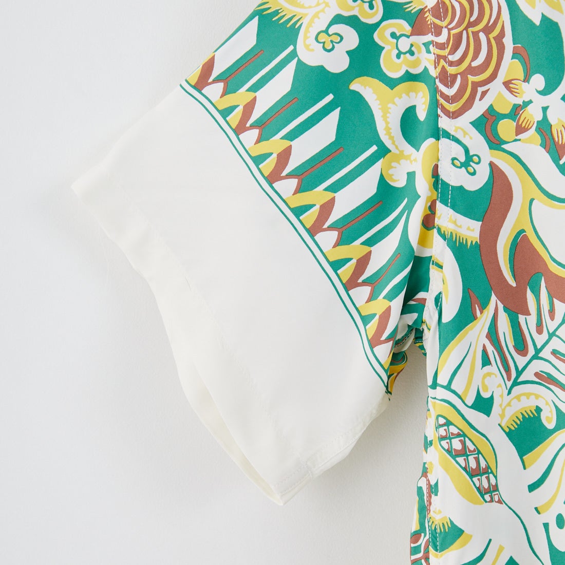 SUN SURF [サンサーフ] レーヨンハワイアンシャツ [SS39430] 105 OFF WH