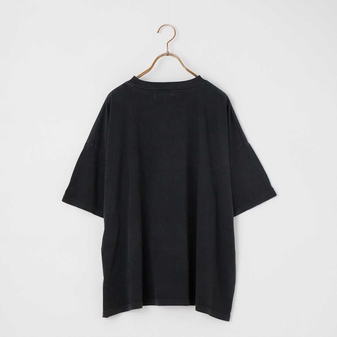 REMI RELIEF [レミレリーフ] 別注 SP加工ビッグプリントTシャツ SACRAMENT [RN28369286-JF] BLACK