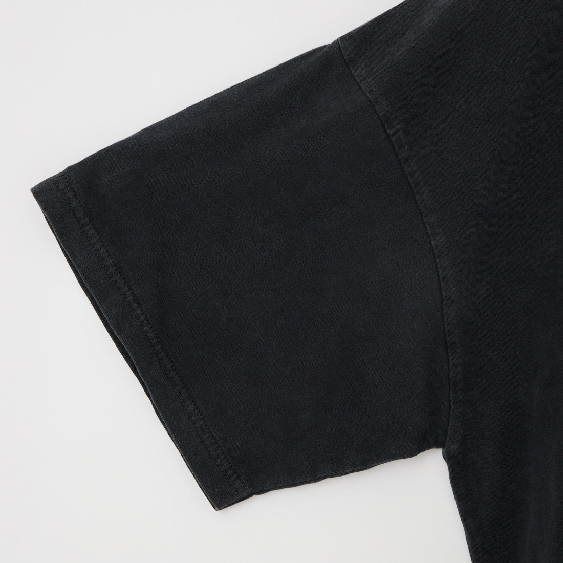 REMI RELIEF [レミレリーフ] 別注 SP加工ビッグプリントTシャツ SACRAMENT [RN28369286-JF] BLACK