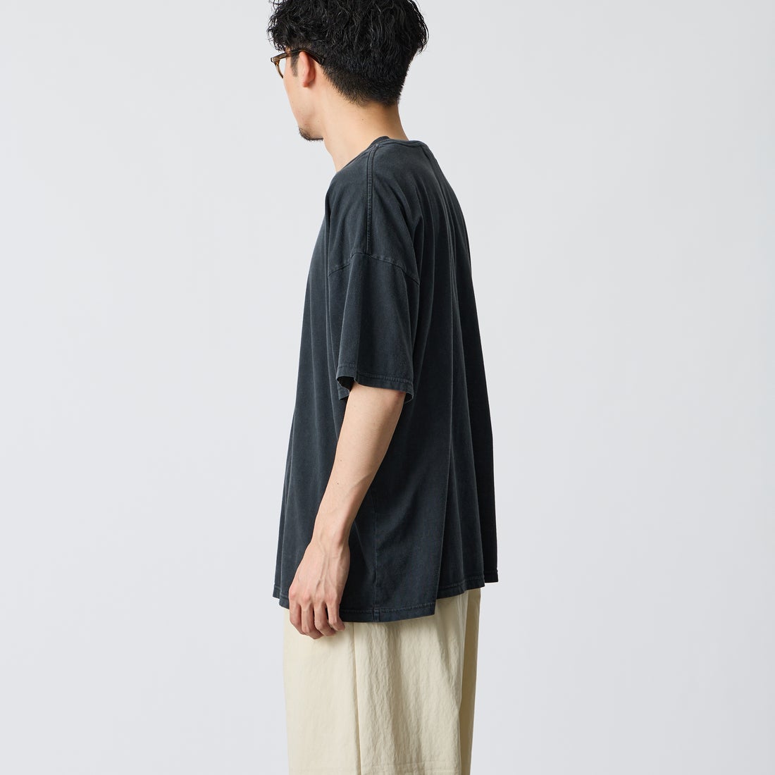 REMI RELIEF [レミレリーフ] 別注 SP加工ビッグプリントTシャツ HIMAGINE [RN28369291-JF] BLACK &&モデル身長：168cm 着用サイズ：S&&