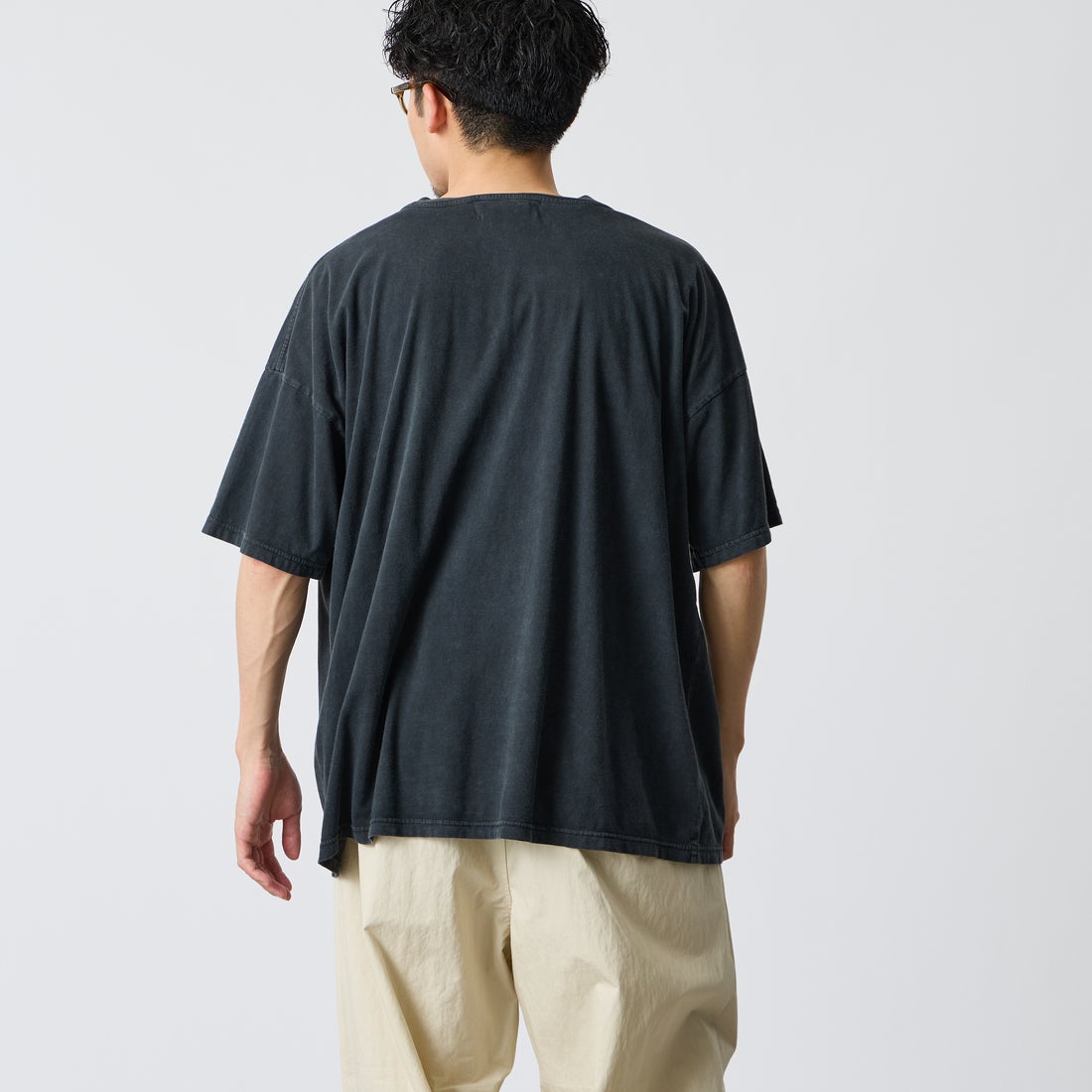REMI RELIEF [レミレリーフ] 別注 SP加工ビッグプリントTシャツ HIMAGINE [RN28369291-JF] BLACK &&モデル身長：168cm 着用サイズ：S&&