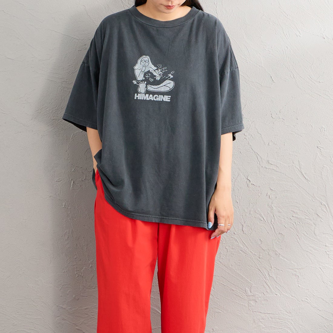 REMI RELIEF [レミレリーフ] 別注 SP加工ビッグプリントTシャツ HIMAGINE [RN28369291-JF] BLACK &&モデル身長：156cm 着用サイズ：F&&