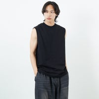 700 BLACK&&モデル身長：179cm 着用サイズ：1&&