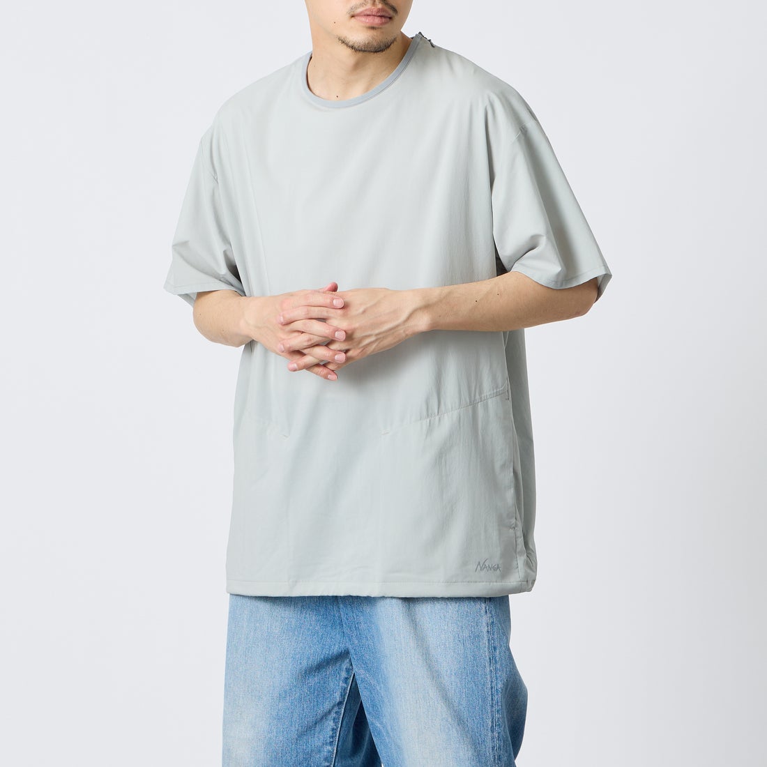 NANGA [ナンガ] PLC エクスカーションTシャツ [N2500-1P403A] I.GRY &&モデル身長：168cm 着用サイズ：M&&