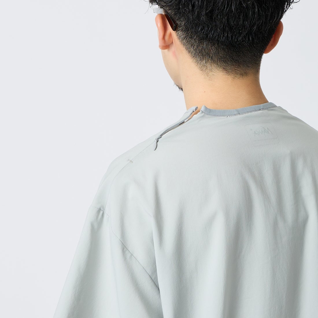 NANGA [ナンガ] PLC エクスカーションTシャツ [N2500-1P403A] I.GRY &&モデル身長：168cm 着用サイズ：M&&