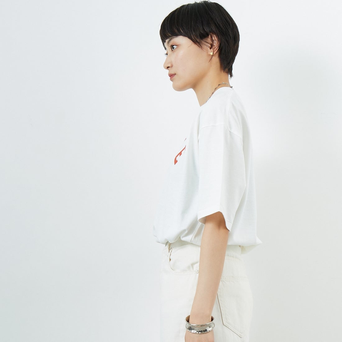 SCREEN STARS [スクリーンスターズ] 別注 ドッグ&キャットプリントTシャツ [2522-SSIN-JF] WHT CAT &&モデル身長：160cm 着用サイズ：F&&