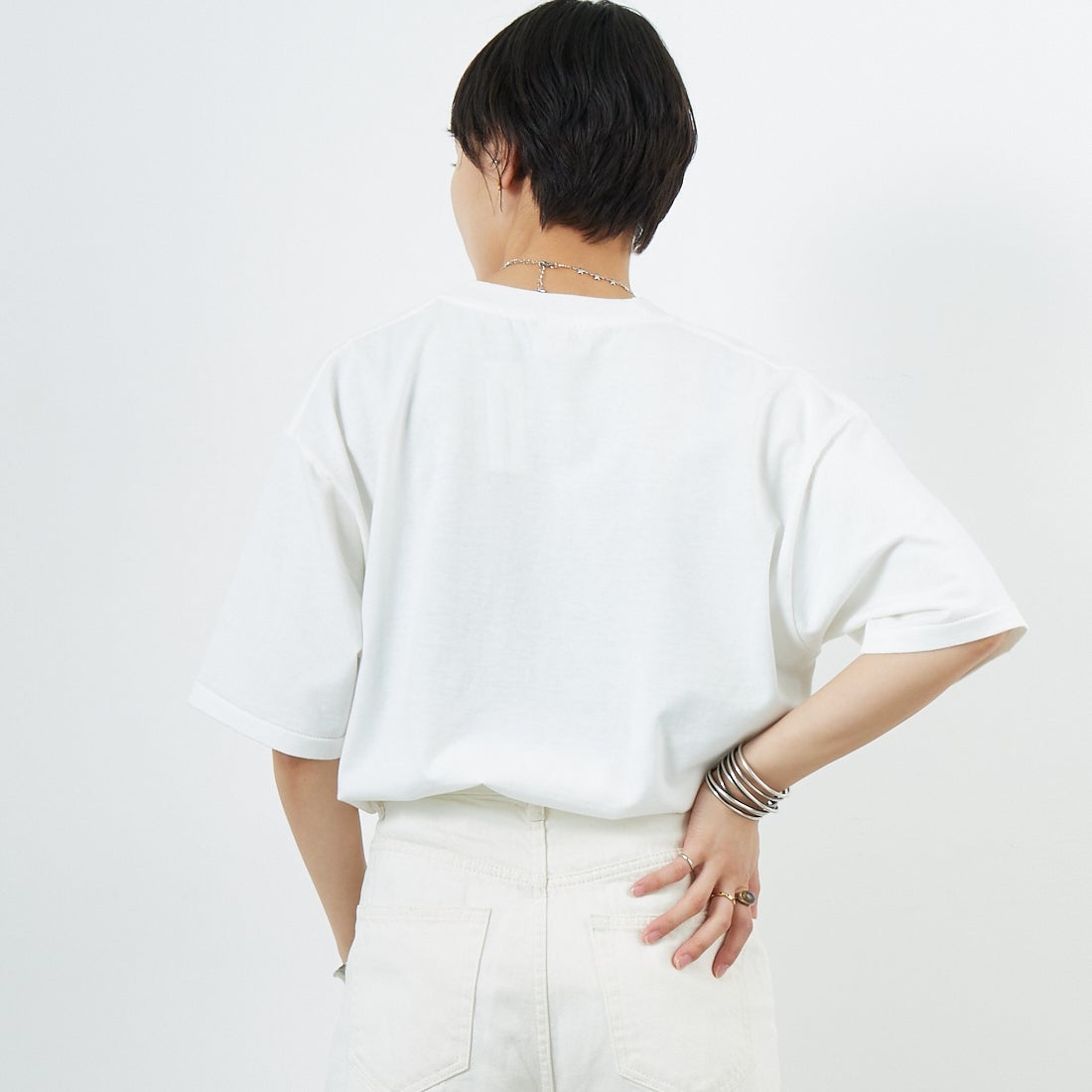 SCREEN STARS [スクリーンスターズ] 別注 ドッグ&キャットプリントTシャツ [2522-SSIN-JF] WHT CAT &&モデル身長：160cm 着用サイズ：F&&