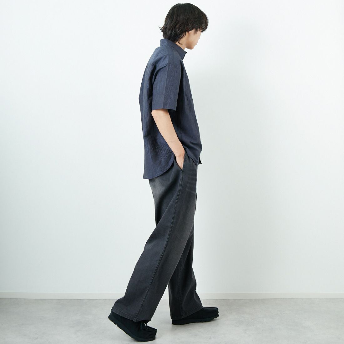 SLICK [スリック] リネンワッシャーチェックレギュラーカラーシャツ [5220109] 210 NAVY &&モデル身長：179cm 着用サイズ：1&&