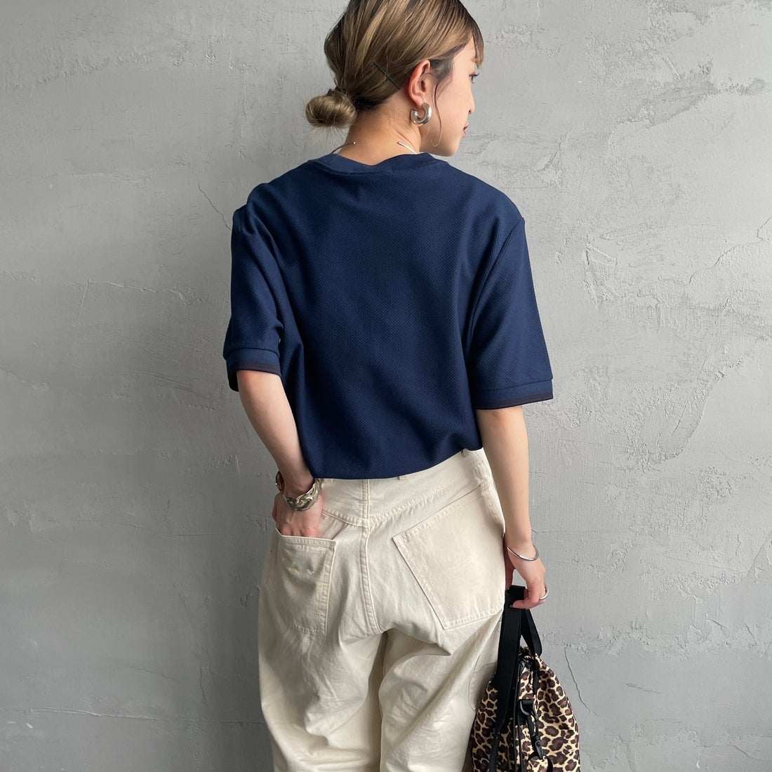 FRED PERRY [フレッドペリー] 袖ティップライン ワンポイント刺繍ロゴ 鹿の子Tシャツ [M4654] Y48 TENNIS &&モデル身長：150cm 着用サイズ：S&&
