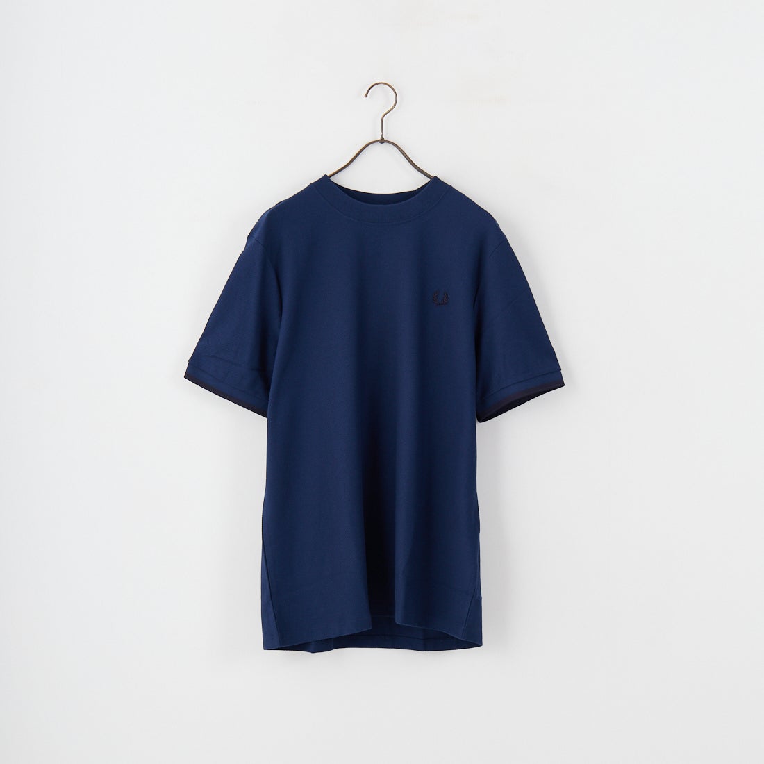 ◎状態良好【FRED PERRY】半袖シャツ/刺繍ロゴ/ライトブルー/M相当 Fred Perry（フレッドペリー）刺繍ロゴ 半袖シャツ 鹿子風生地 メンズ