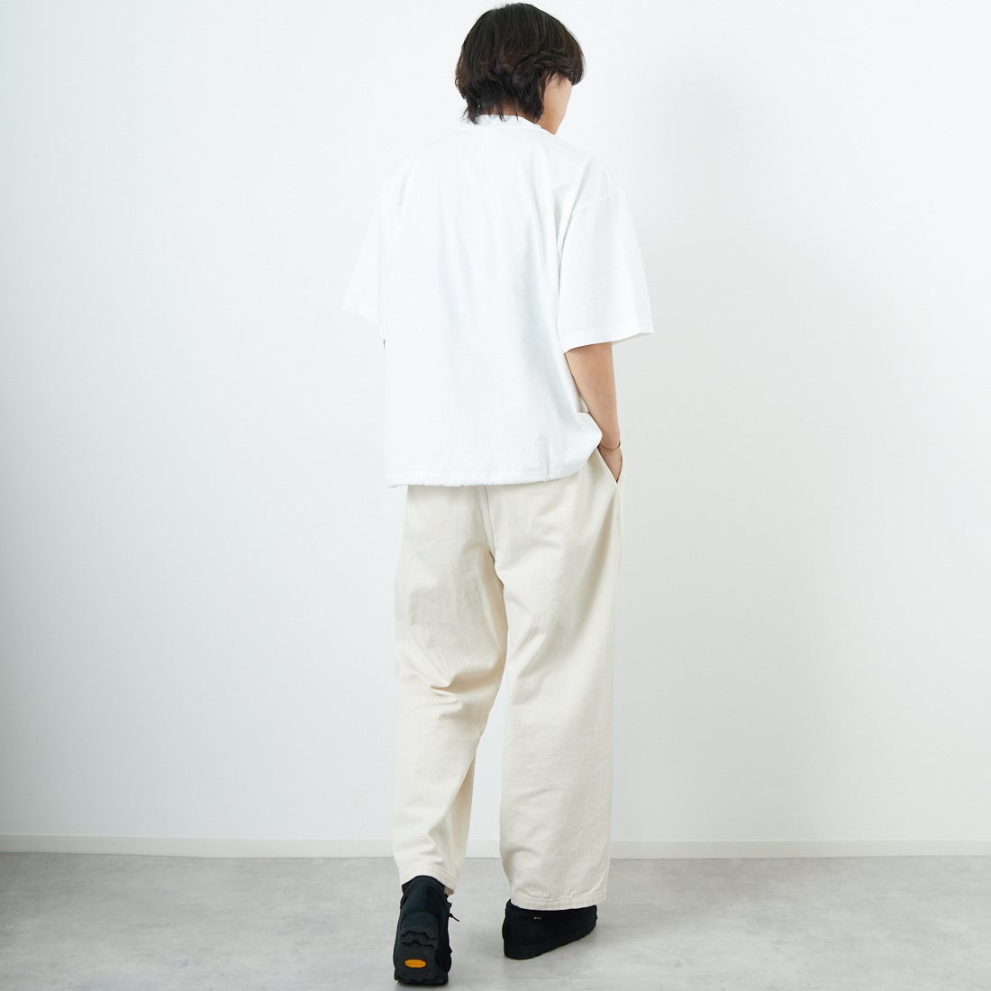 SHAKA WeAR [シャカウェア] 別注 ドローコードショートスリーブTシャツ [DC-SW001-JF] WHITE &&モデル身長：179cm 着用サイズ：M&&