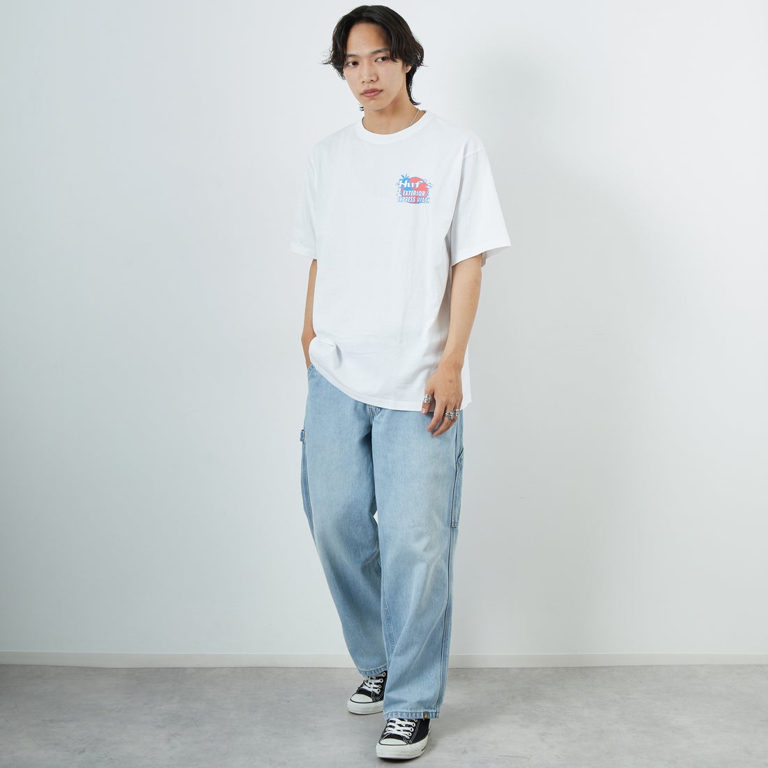 HUF [ハフ] フルサービス ショートスリーブTシャツ [TS02455] WHITE &&モデル身長：179cm 着用サイズ：L&&