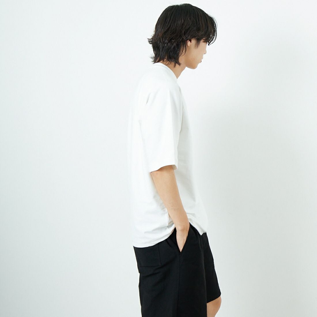 Jeans Factory Clothes [ジーンズファクトリークローズ] TECH WEAR クールリカバーTシャツ [JFC-252-021] WHITE &&モデル身長：179cm 着用サイズ：L&&