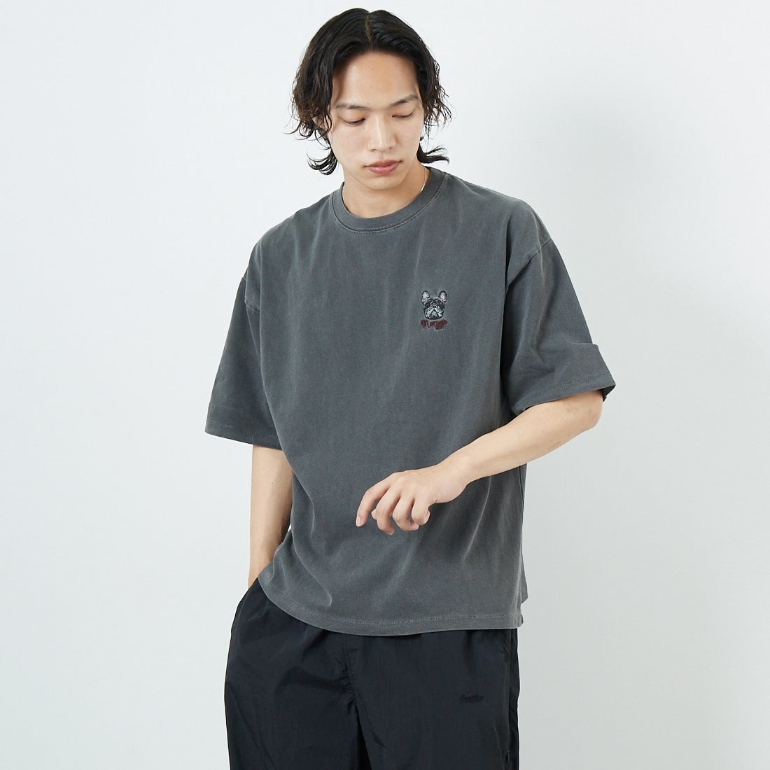 Jeans Factory Clothes [ジーンズファクトリークローズ] ピグメントドッグ刺繍Tシャツ [JFC-252-042] B CHR &&モデル身長：179cm 着用サイズ：M&&