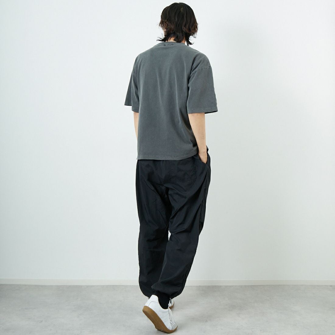Jeans Factory Clothes [ジーンズファクトリークローズ] ピグメントドッグ刺繍Tシャツ [JFC-252-042] B CHR &&モデル身長：179cm 着用サイズ：M&&