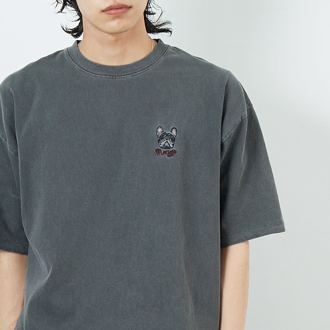 Jeans Factory Clothes [ジーンズファクトリークローズ] ピグメントドッグ刺繍Tシャツ [JFC-252-042] B CHR &&モデル身長：179cm 着用サイズ：M&&