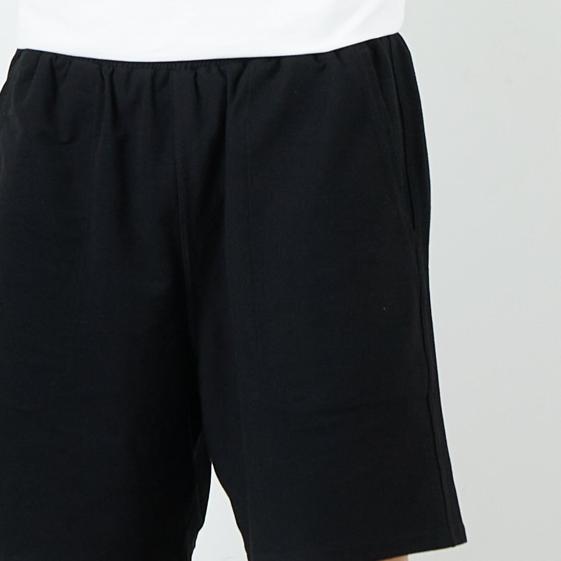 Jeans Factory Clothes [ジーンズファクトリークローズ] TECH WEAR クールリカバーショーツ [JFC-252-023] BLACK &&モデル身長：179cm 着用サイズ：L&&