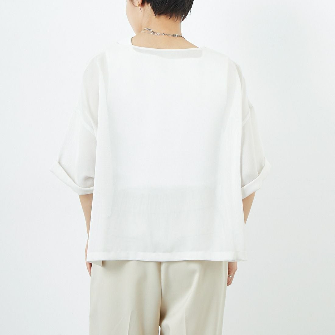 MICA&DEAL [マイカアンドディール] メッシュTブラウス [0125201156] OFF WHITE &&モデル身長：160cm 着用サイズ：F&&