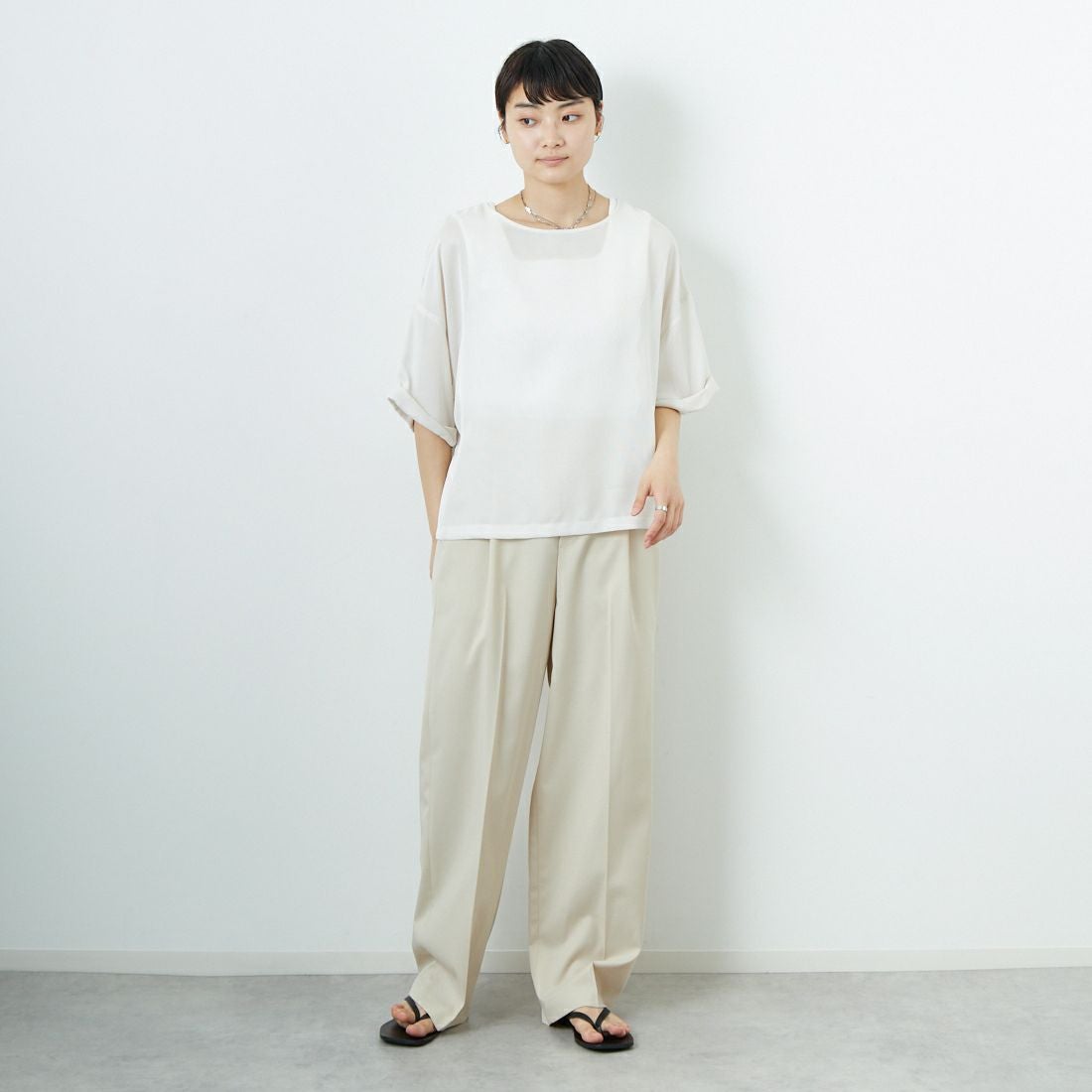 MICA&DEAL [マイカアンドディール] メッシュTブラウス [0125201156] OFF WHITE &&モデル身長：160cm 着用サイズ：F&&