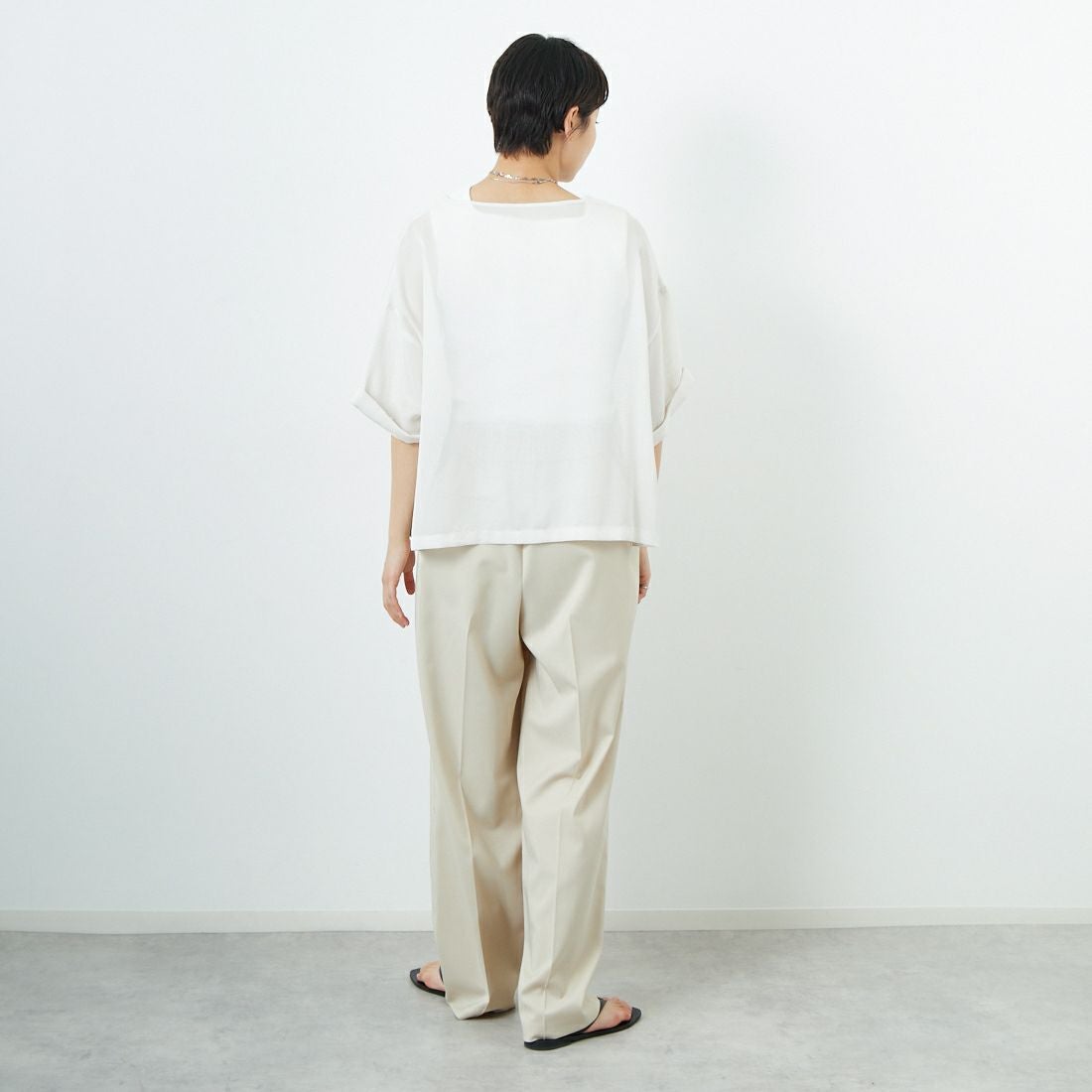 MICA&DEAL [マイカアンドディール] メッシュTブラウス [0125201156] OFF WHITE &&モデル身長：160cm 着用サイズ：F&&