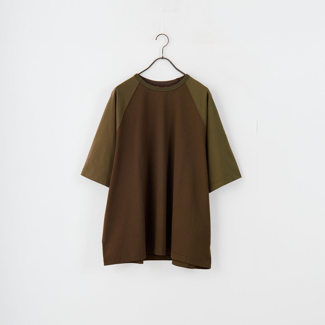 Name. [ネーム] 別注 ラグランビッグTシャツ [NMCU-JF-02] BROWN/KHAK